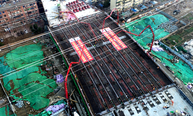 郎溪路(裕溪路-明皇路)工程一標(biāo)主線橋順利貫通照片