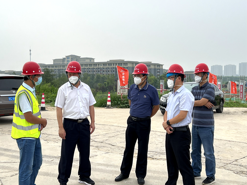 蚌埠市委常委、市委秘書長(zhǎng)、懷遠(yuǎn)縣委書記王慶武到G206-03標(biāo)項(xiàng)目調(diào)研指導(dǎo)工作